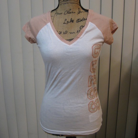 NWT Guess logo white pink graphic tee t shirt top XS extra small - Picture 1 of 5